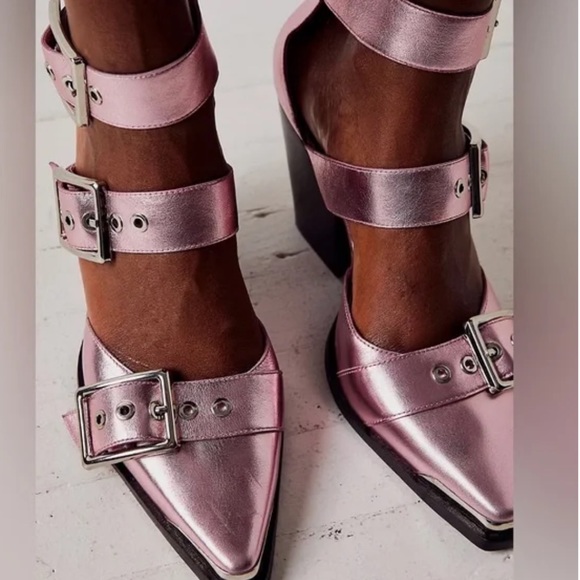 Jeffrey Campbell Shoes - Free People Jeffrey Campbell Leather Hendrix Heels in Pink Size 8 New